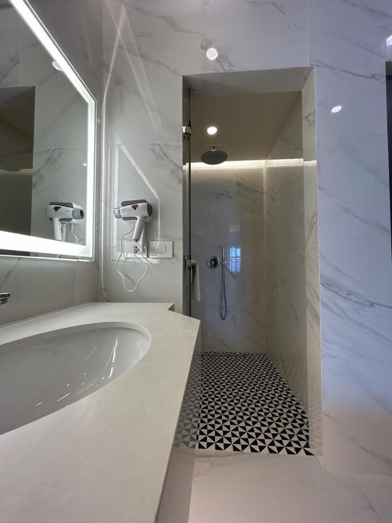 Hotel Saint Georges Beirut Al Marfa' Ngoại thất bức ảnh